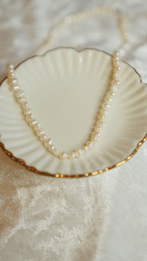 Orzya Pearl Choker